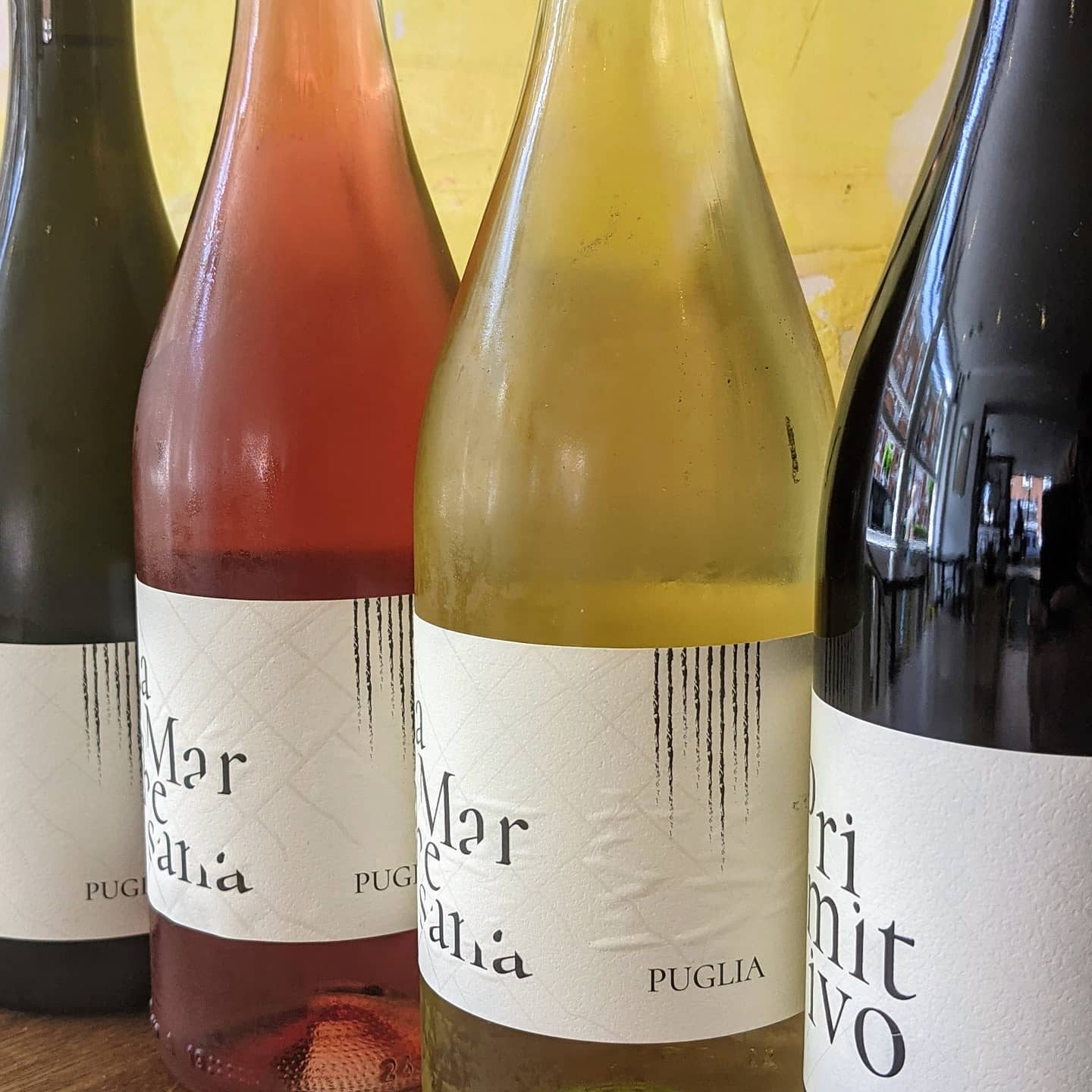 Bottles of Puglian wine at La Pizzica